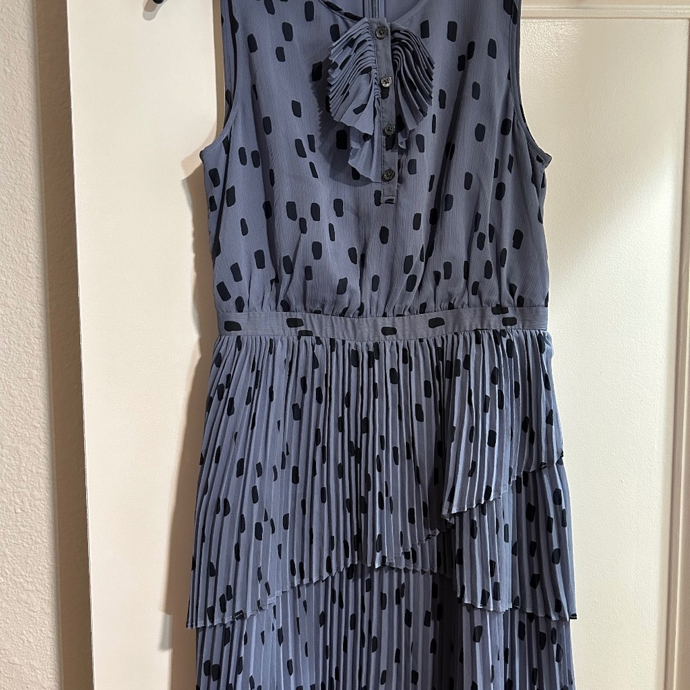 Banana Republic above knee sleeveless dress
